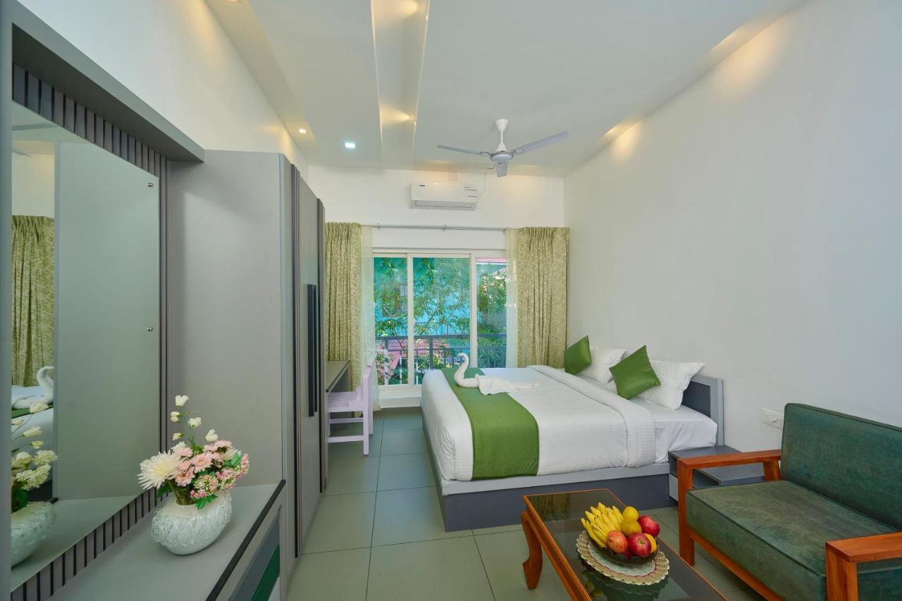 The Elms Thekkady Exterior foto